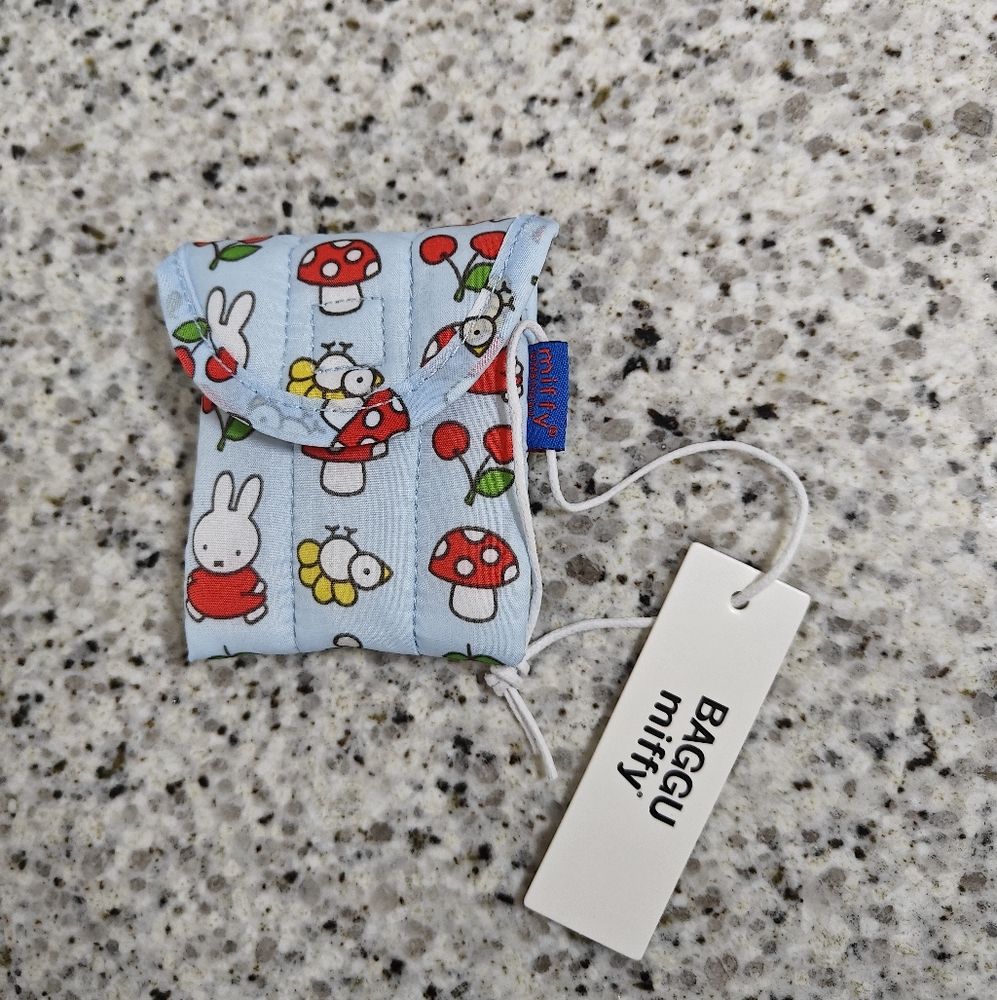 Baggu Puffy Earbuds Case (Miffy) - Picture 2 of 7